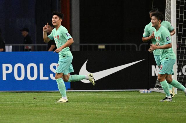 kaiyun.com-让人又爱又恨！武磊双响+点球被扑+多次失必杀球